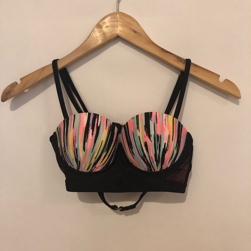 Black and pink bikini top